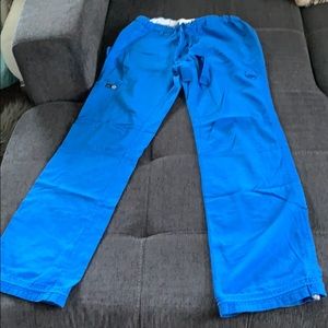 Koi scrub pants small size